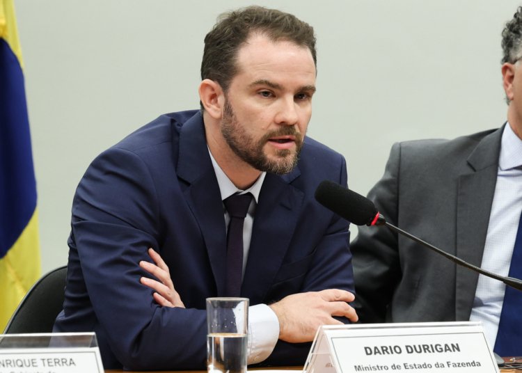 Dario Durigan cumpre agenda estratégica na França e busca novos investimentos para o