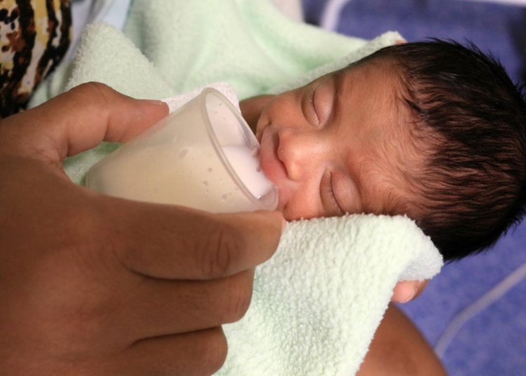 Doação de leite humano enfrenta desafios para suprir demanda de prematuros no Brasil