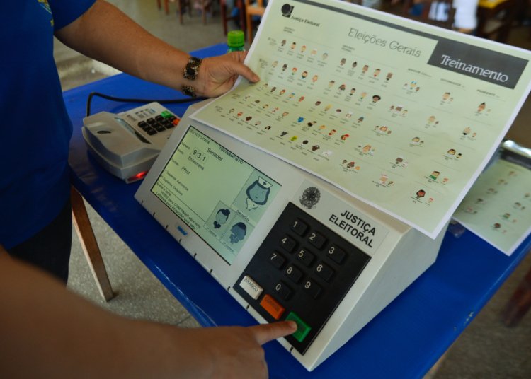 Eleitores têm até esta quarta-feira para regularizar situação junto à Justiça Eleitoral