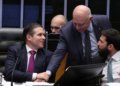 Especialistas e municípios criticam projeto de lei sobre minerais críticos na Câmara