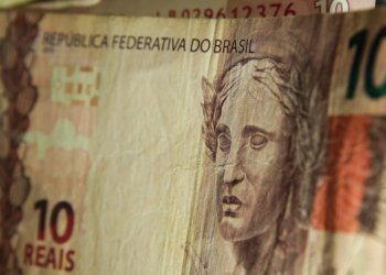 Fast Shop recebe multa recorde de R$ 1 bilhão por fraude tributária em SP