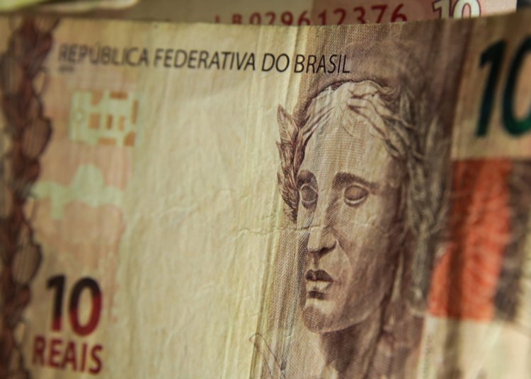 Fast Shop recebe multa recorde de R$ 1 bilhão por fraude tributária em SP