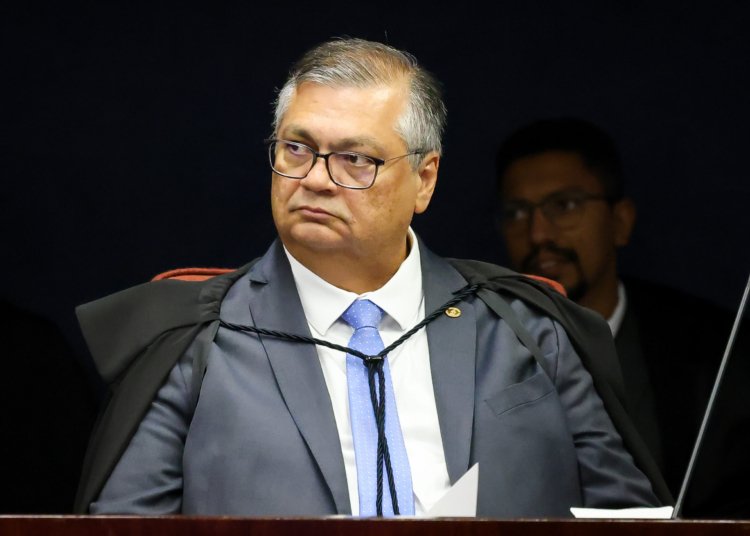 Flávio Dino exige plano de combate a incêndios contra efeitos do El Niño