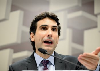 Galípolo admite limitações do Banco Central e rebate críticas sobre fiscalização