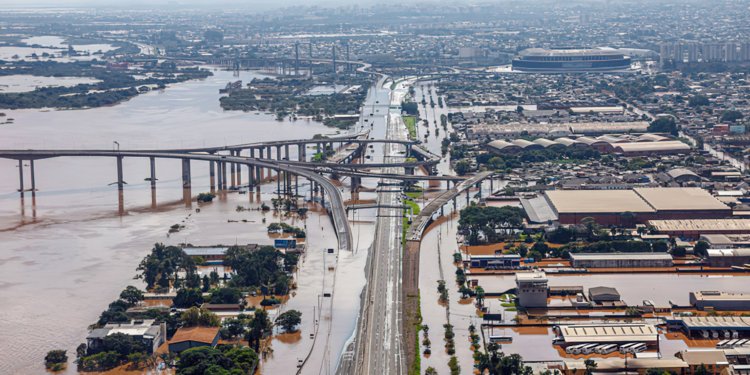 Governo federal atinge 94% de execução do auxílio reconstrução no Rio Grande do sul