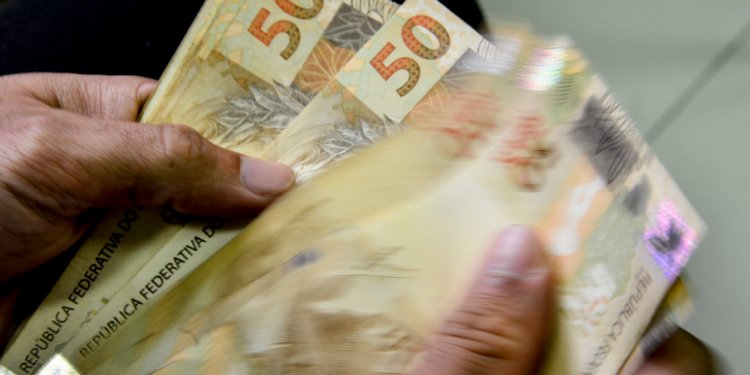 Governo federal lança nova etapa do Desenrola Brasil para renegociação de dívidas