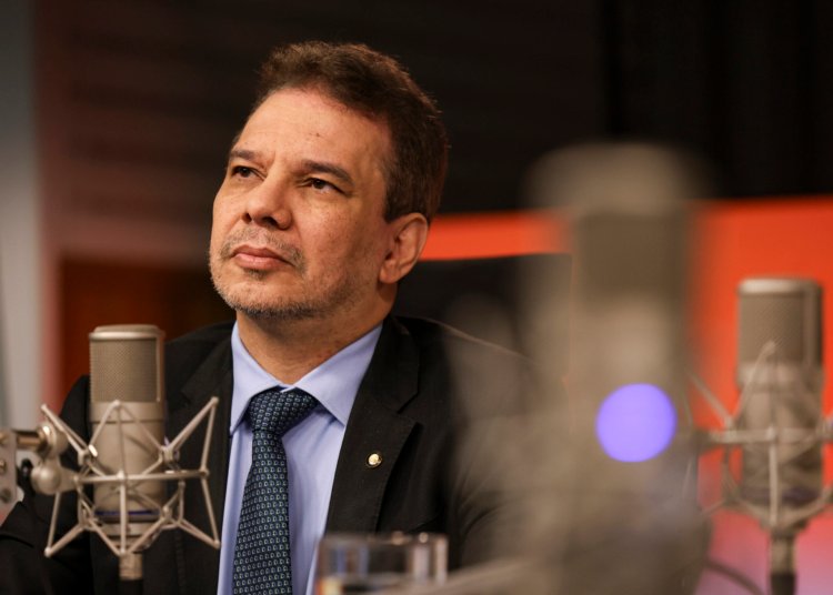 Governo federal quer transformar presídios e acabar com "escritórios do crime"