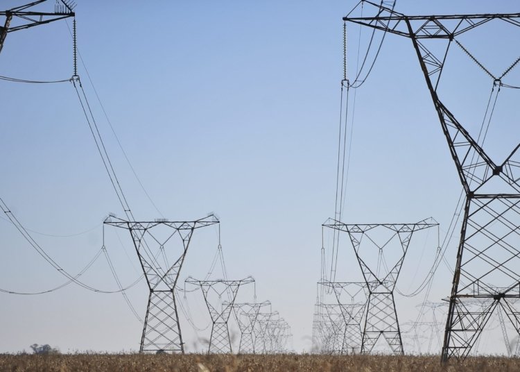 Governo reforça Luz para Todos com foco na Amazônia Legal