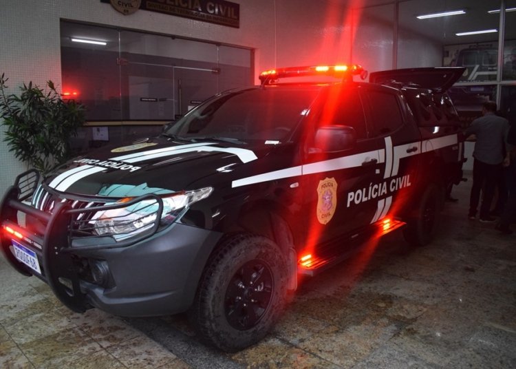 Homem é preso em flagrante ao intimidar ex-namorada na porta da DEAM de Vila Velha