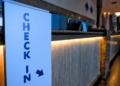 Hotéis brasileiros adotam registro digital obrigatório para agilizar check-in de hóspedes