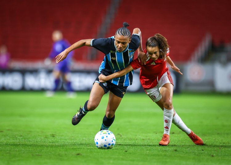 Inter supera Grêmio nos pênaltis e avança na Copa do Brasil Feminina