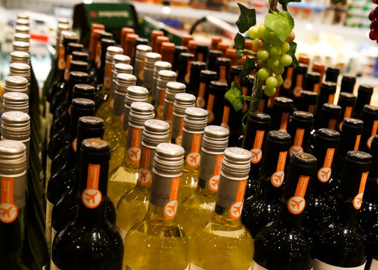 IPCA-15 varia 0,62% em maio e é puxado por alimentação e bebidas