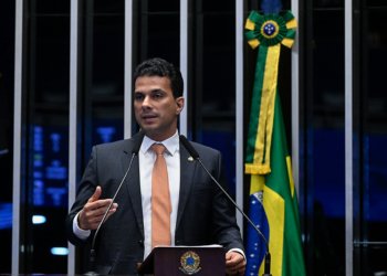Irajá defende fim da escala 6x1 e sustenta redução da jornada no Senado
