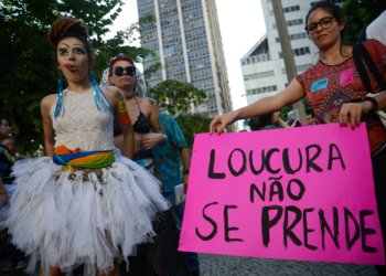 Luta antimanicomial no Brasil enfrenta desafios para garantir cuidado humanizado