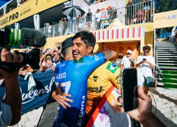 Medina, filipinho e alejo avançam na estreia da WSL em raglan