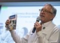Ministério da saúde lança versão digital da caderneta brasileira da gestante