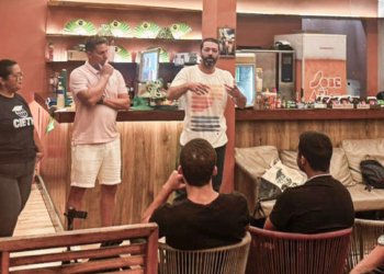 Moradores da Rocinha e do Vidigal iniciam curso de formação para guias turísticos