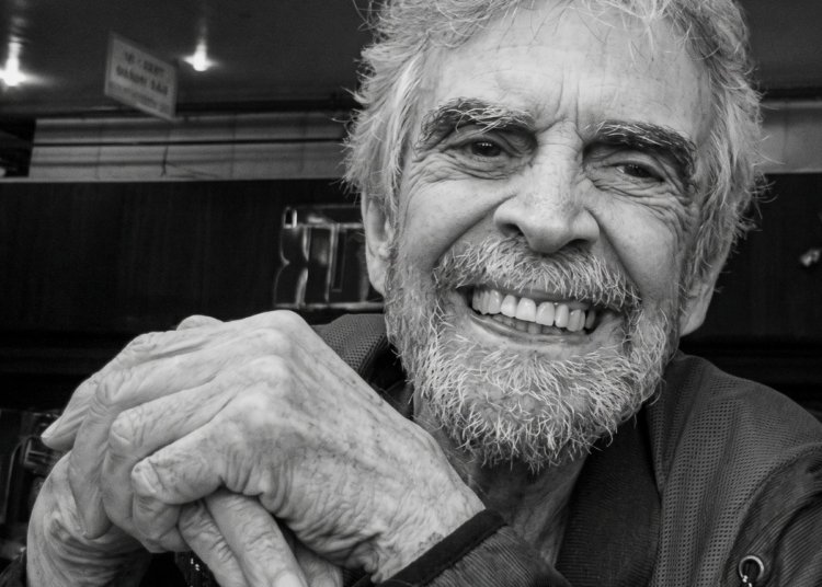 Morre, aos 75 anos, o jornalista e guardião da memória Vladimir Sacchetta
