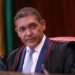 Nunes Marques toma posse no TSE e assume comando das eleições de outubro