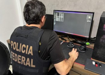 Operação Aequitas investiga grupo por disseminação de racismo em aplicativo