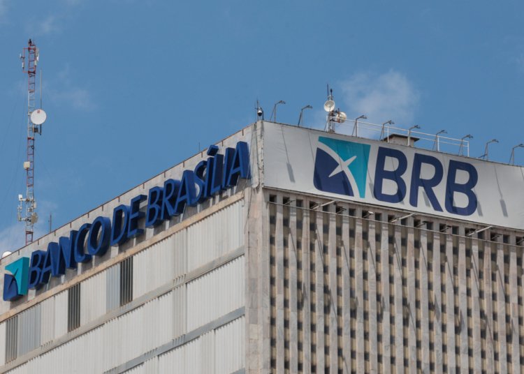 Polícia Civil apura desvio de R$ 15 milhões em agência do BRB