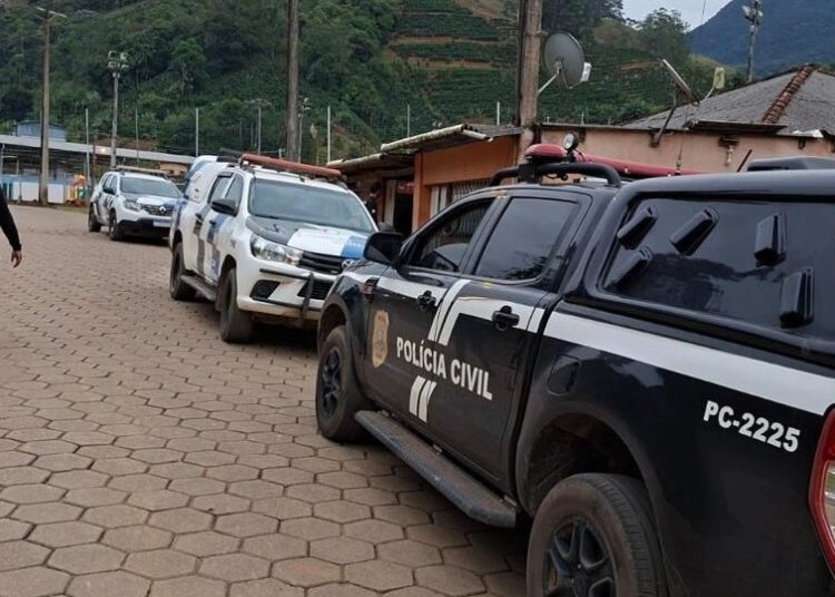 Polícia Civil e Militar deflagram operação contra o tráfico em Ibitirama