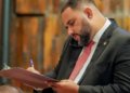 Polícia Federal encontra mensagens de violência em celular de deputado preso no Rio