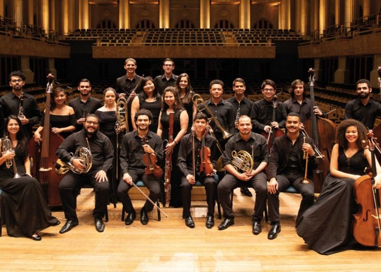 Rádio MEC transmite concerto da orquestra sinfônica de São Paulo neste domingo