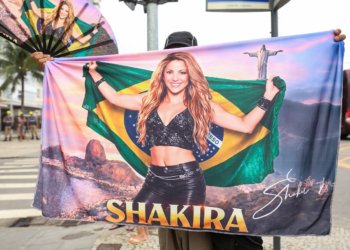 Rio entra em estágio de atenção com bloqueios em Copacabana para show de Shakira