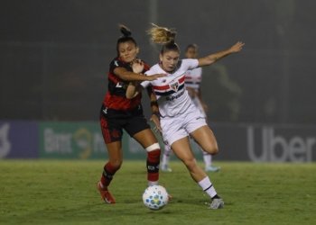 São Paulo vence flamengo e assume a vice-liderança do brasileirão feminino