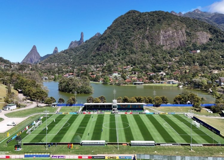 Seleção Brasileira inicia preparação final para a Copa na Granja Comary