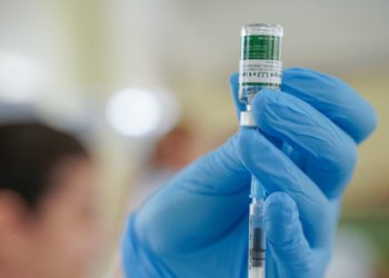 Sesi promove mutirão de vacinação em indústrias de todo o país