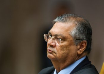 STF suspende julgamento sobre distribuição de royalties do petróleo