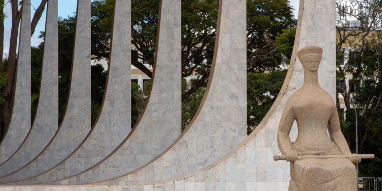 STF suspende julgamento sobre revisão da vida toda de aposentados