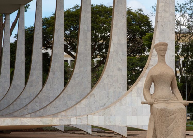 STF suspende julgamento sobre revisão da vida toda de aposentados