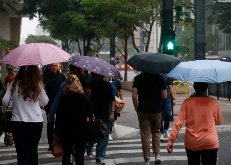 Temporais devem atingir Sul e Sudeste durante o fim de semana