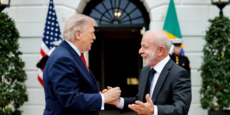 Trump classifica encontro com Lula na Casa Branca como muito produtivo