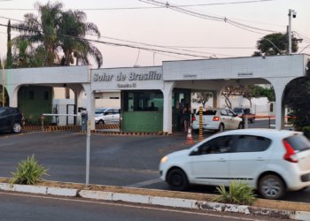 Alexandre de Moraes define até quinta-feira destino de Bolsonaro sob prisão domiciliar