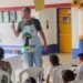 Alunos de 4 e 5 anos em Castelo aprendem sobre fauna local com avental interativo