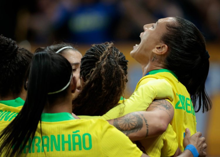 Brasil supera estados unidos por 2 a 1 na neo química arena com virada relâmpago no 1º tempo