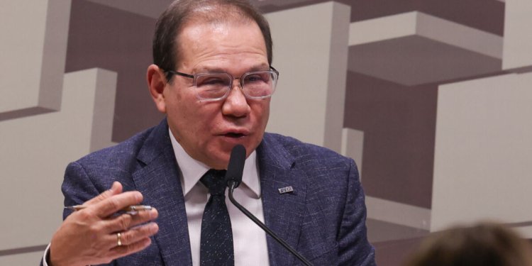 BRB busca R$ 8,8 bilhões para cobrir rombo bilionário decorrente de operações com Banco Master