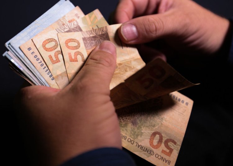 Caixa inicia repasses do Bolsa Família de junho para beneficiários com Nis final 1