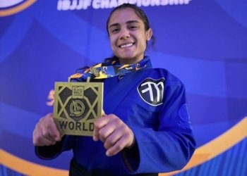Capixaba Thaís Loureiro garante lugar no pódio mundial de Jiu-Jitsu nos EUA