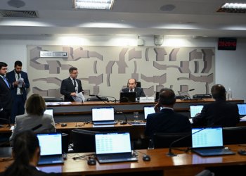 Comissão de Assuntos Sociais aprova projeto que equipara 500 mil pacientes com Tourette a PCDs