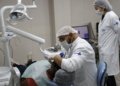 Comissão do Senado aprova piso salarial de R$ 13,6 mil para médicos e dentistas brasileiros