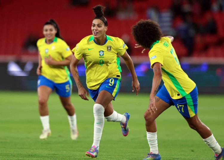 Copa do Mundo Feminina de 2027 ganha caminho para isenção fiscal do ISS em municípios