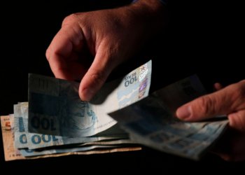 Correntistas brasileiros retiram R$ 482,8 milhões de dinheiro esquecido em bancos em abril