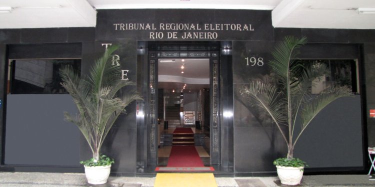 Diretórios partidários do Rio de Janeiro entregam contas anuais até o dia 30 de abril