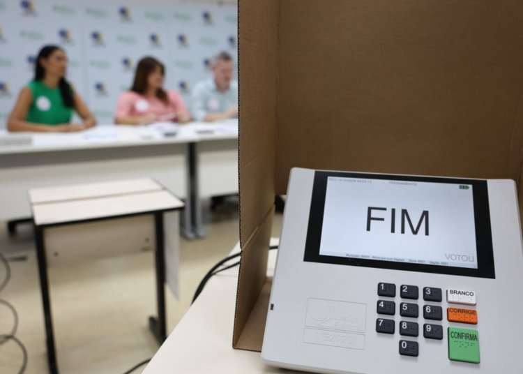 Eleitores de Roraima voltam às urnas neste domingo para decidir novo comando do estado