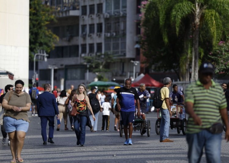 Entidades sem fins lucrativos apresentam menor desigualdade salarial entre gêneros no país